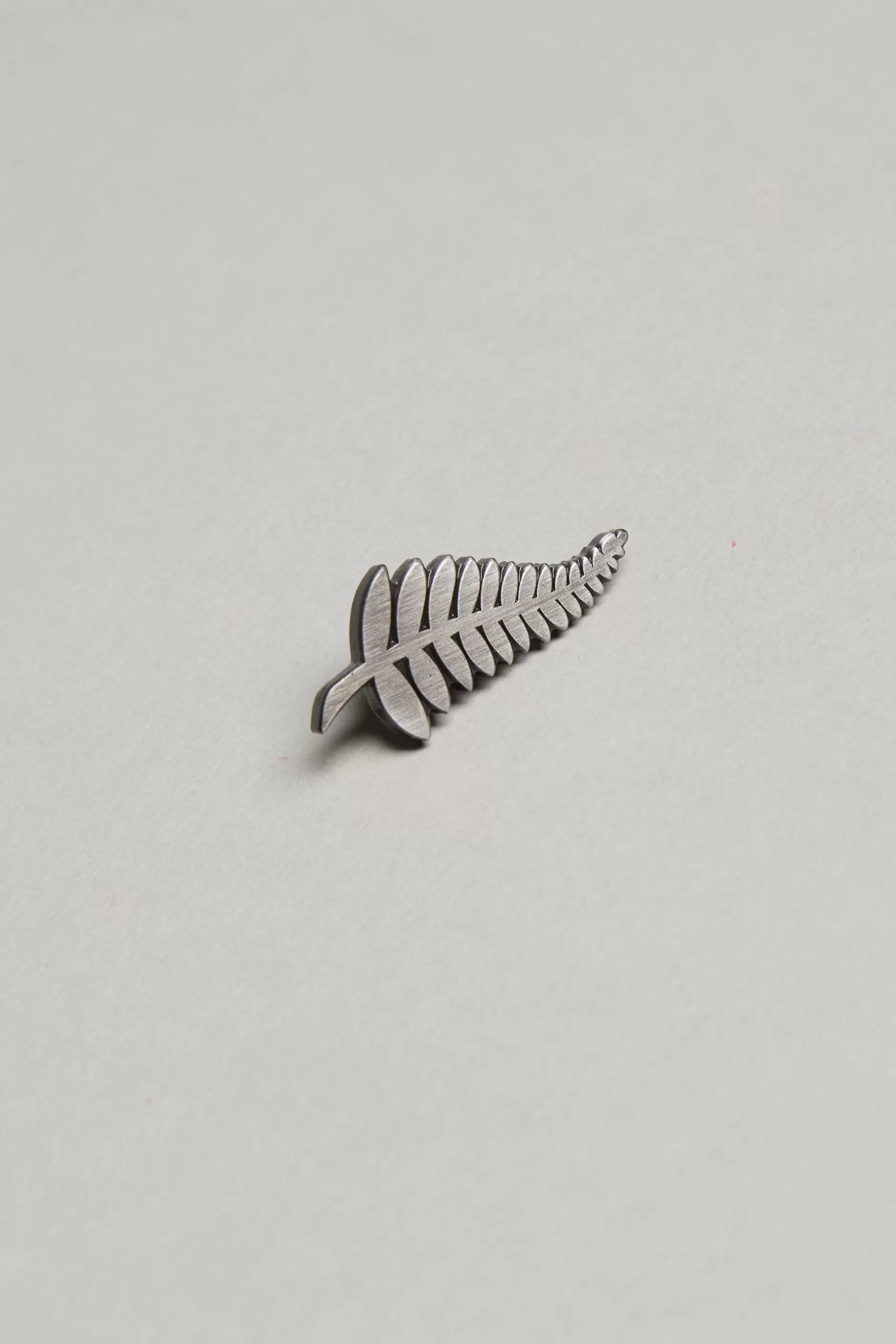 Classic Fern Lapel Pin^Barkers Flash Sale