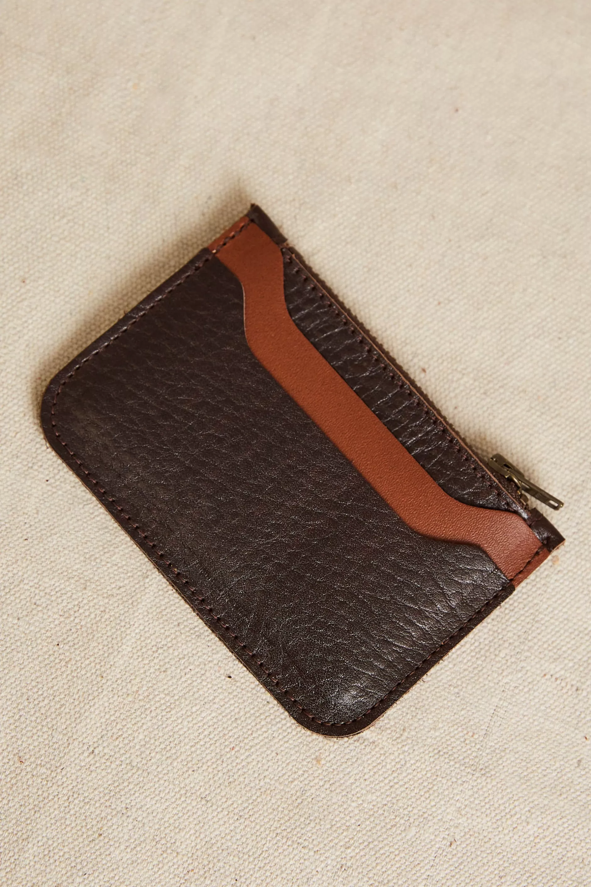 Parisian Leather Zip Wallet^Barkers Hot