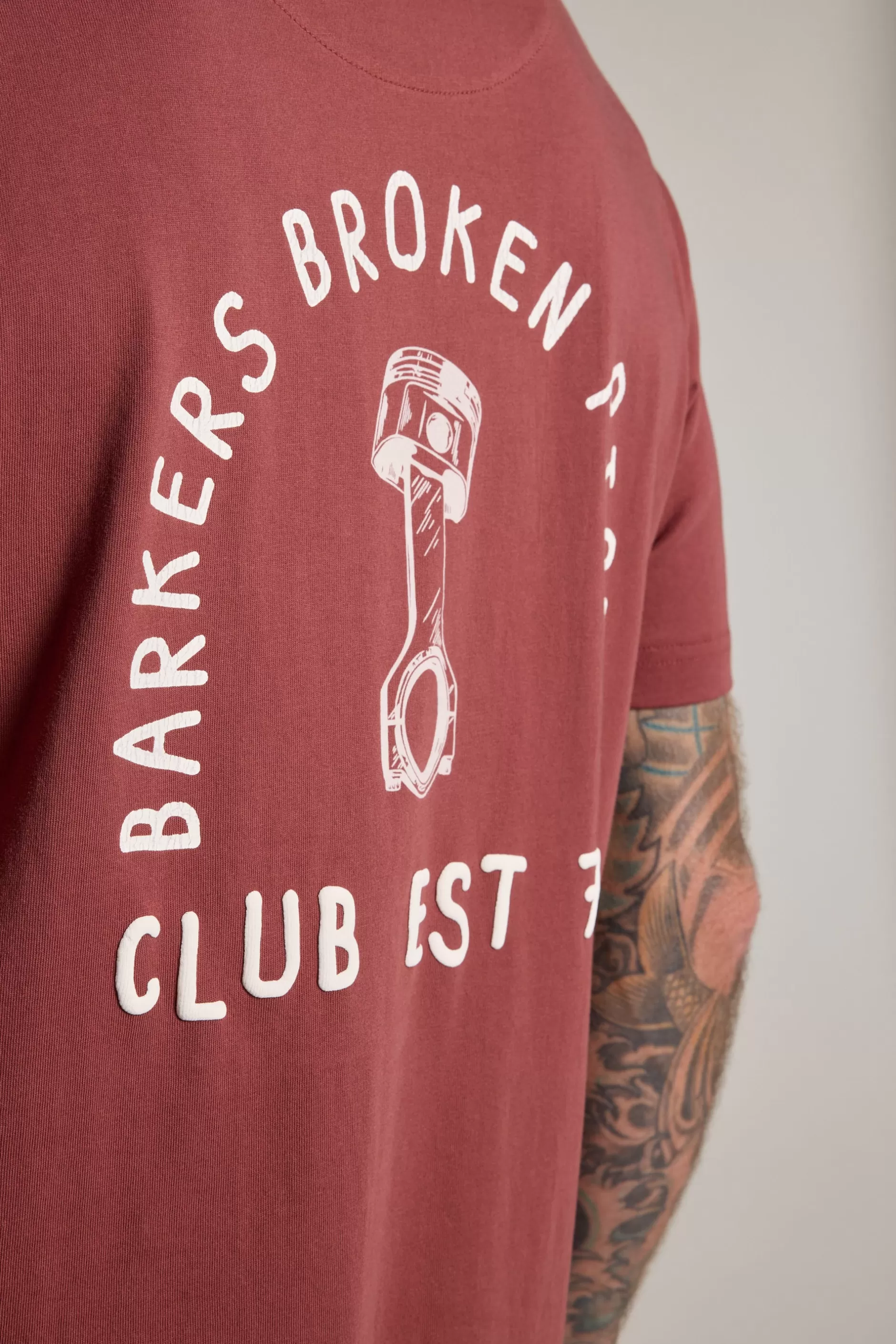 Piston Print Tee^Barkers Clearance