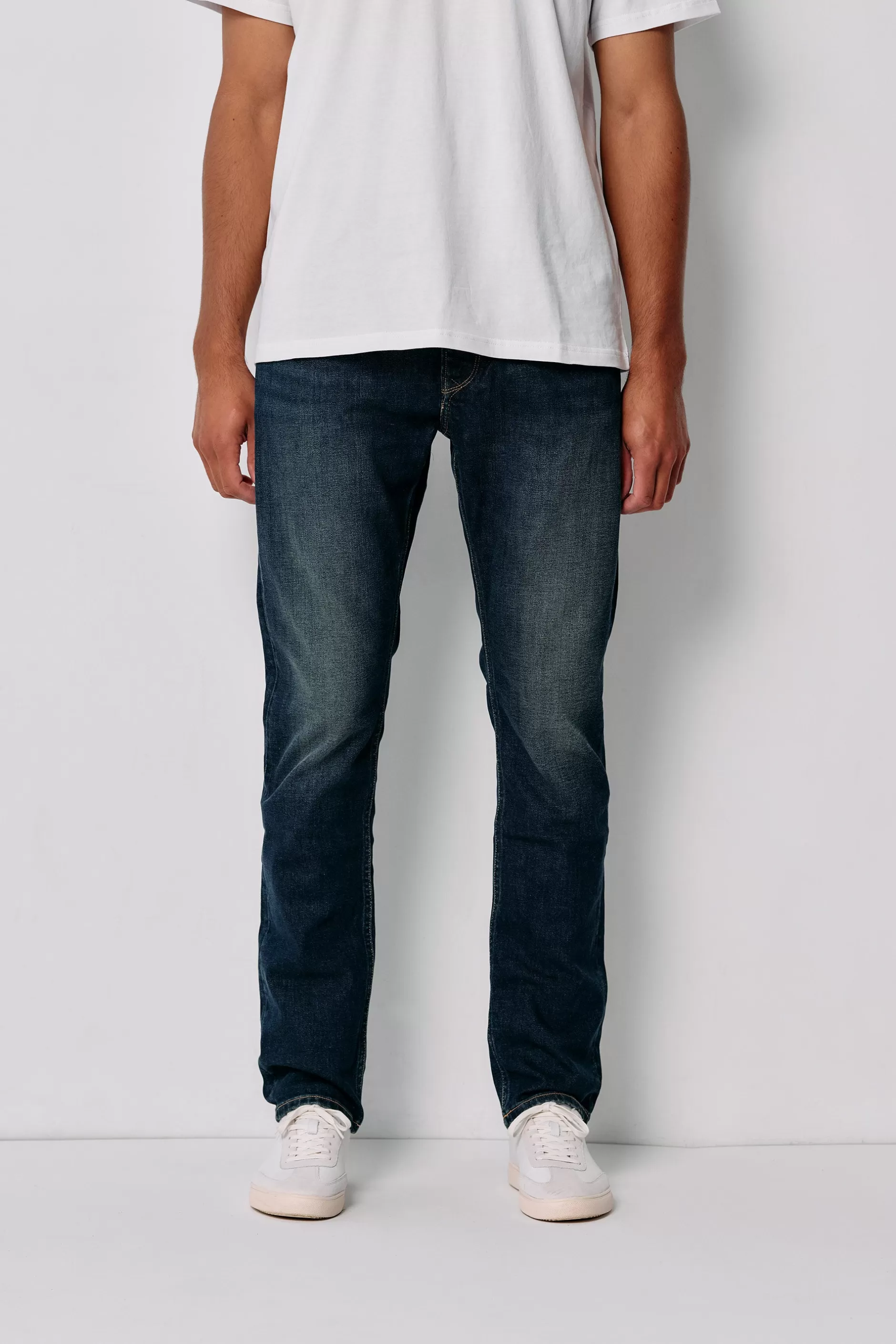 Rambler Denim Slim Jeans^Barkers Fashion