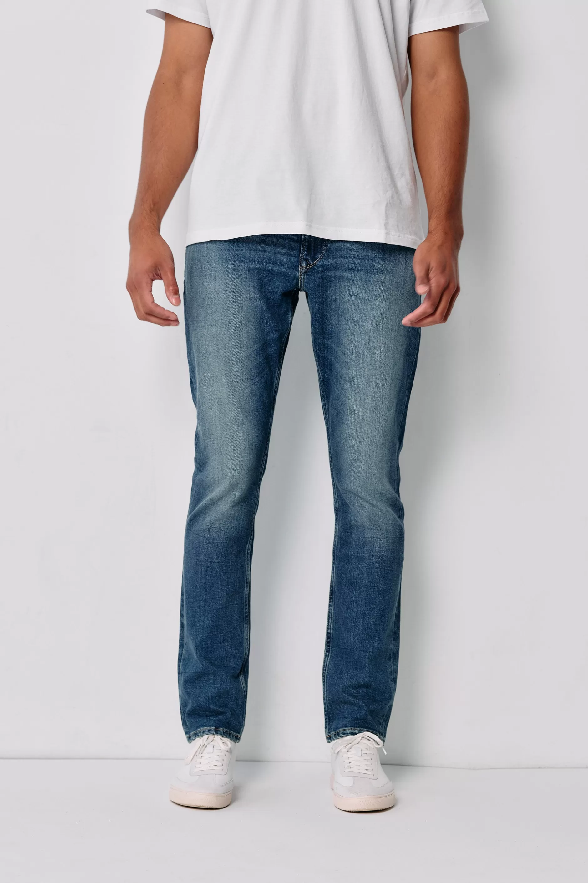 Rambler Denim Slim Jeans^Barkers Outlet