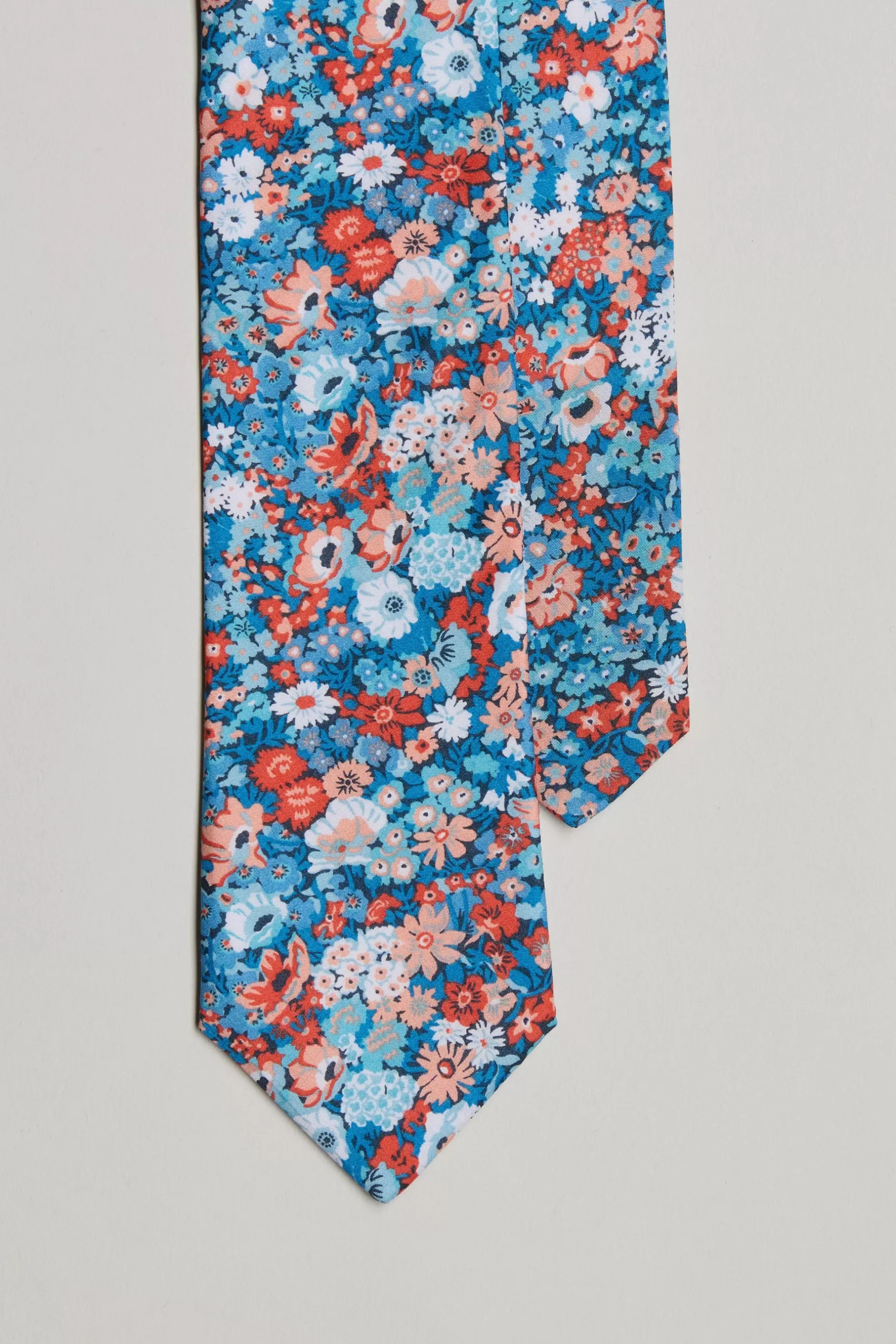 Thorpe Hill Liberty Tie^Barkers Best Sale