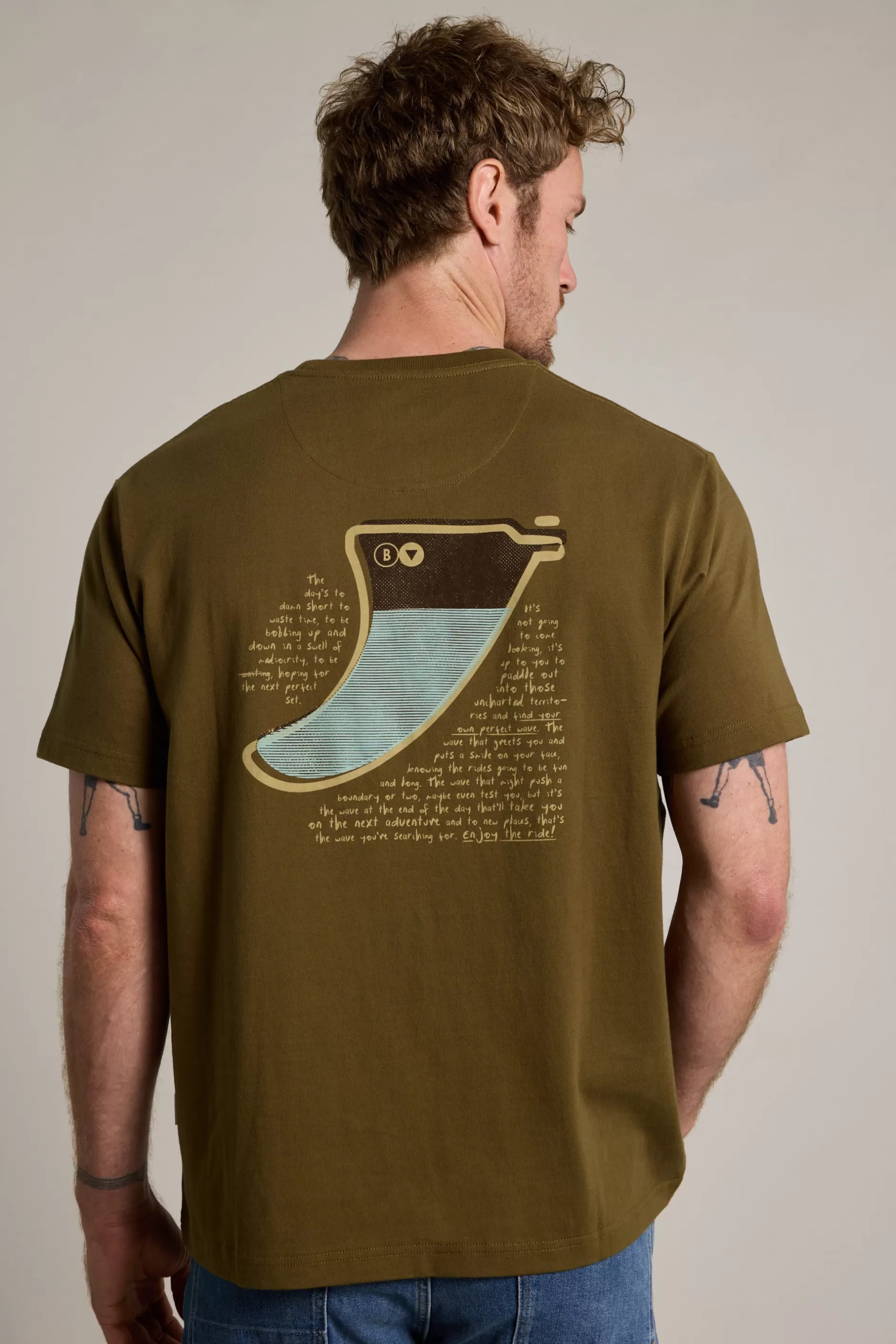 Uncharted Fin Print Tee^Barkers Clearance